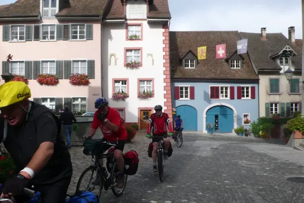 2014-tour21-056F2096708-3A31-B4E3-BFC1-348A297D7F21.webp