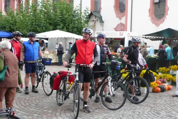 2014-tour21-0615EF04DB6-9810-A5A0-7077-8CE22C66FA17.webp