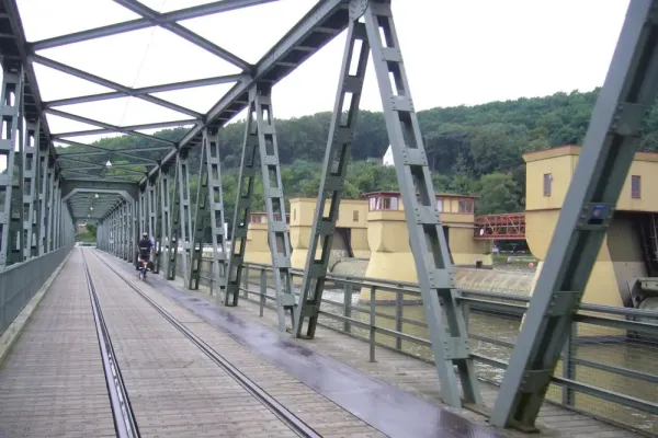 2010-tour17-02552C23E82-E653-8077-5EB1-7C85C167F6FC.webp