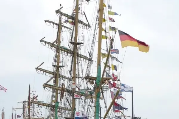 2008-tour15-0141734BA45-21ED-2A12-0E04-3FB8AEADE4DB.webp