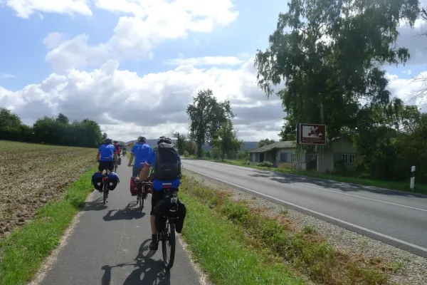 2021-tour28-02291B88668-E0AF-A4E5-1BC6-546793D8B6EA.webp