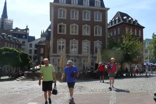 2019-tour26-0656F0D7421-BECF-730B-4CD4-1116A4CFAA86.webp