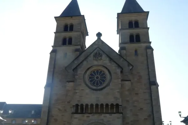 2019-tour26-2759A17E377-97F0-871C-AA3E-5334CED4CA08.webp
