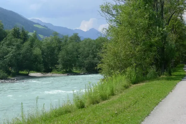 2020-alpenx6-3862D19CFE6-6D48-8CE9-11E2-707826491972.webp