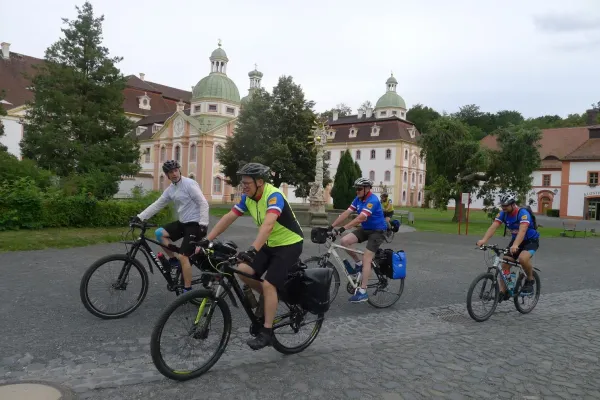 2020-tour28-084CED28B91-9594-DD8C-B677-38119E48FF48.webp