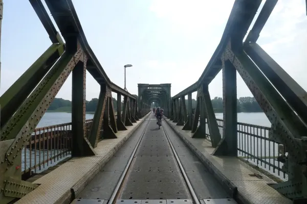 2022-tour29-0709EF5766C-A916-50A7-2AA9-A818020CA864.webp