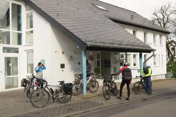 2024-eroeffnungstour-054936B0C82-DF1F-7947-FCF2-33AE687E3462.webp
