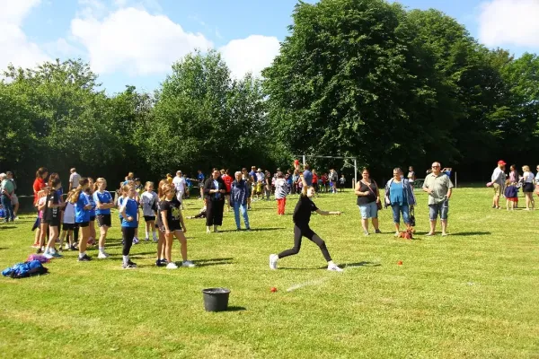 2024-sportfuntag-0540C9F9EA4-230D-8F14-43AF-575D50A30320.webp