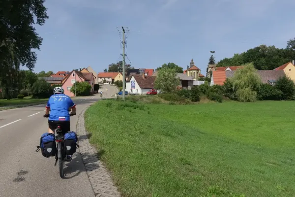 2024-tour-nr-31-14836C821E9-CDD8-E071-DE19-03FE0FABC94C.webp