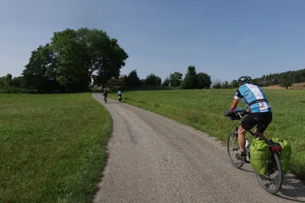2024-tour-nr-31-185D29F8D19-4BED-A3B2-C863-1D3E3FD80AB0.webp