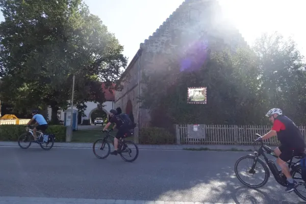 2024-tour-nr-31-2081713CA11-4F95-6A13-2EFA-B82017CCF147.webp