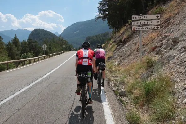 2023-alpenx9-36823ADCB44-0FFA-A161-F252-E28E9F6B45E8.webp