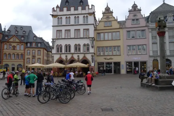 2015-tour22-07098FBDDB2-3AAA-F0B1-BCAE-375C86A34B70.webp