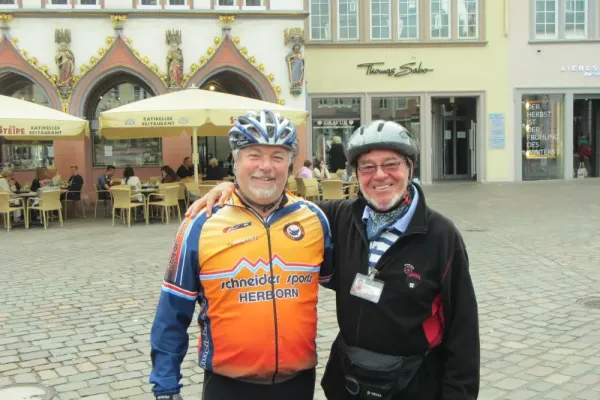 2015-tour22-0729D7C7DD1-C346-F3B9-8A68-E11CBE4B8044.webp