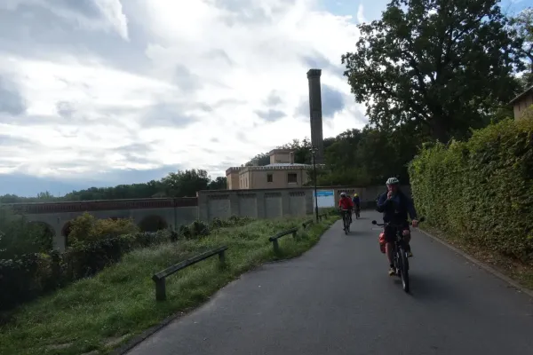 2025-tour32-17829694708-9A70-25D6-A5ED-32ECE2DF78CB.webp