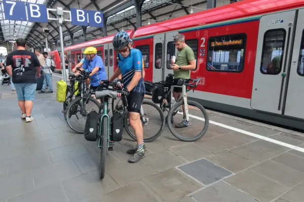 2026-tus-tour33-228F9C45093-8F29-2759-F174-F04943A36732.webp
